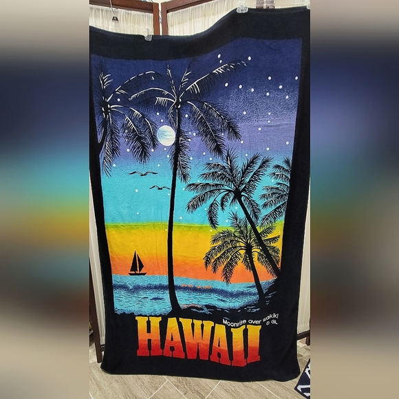 Vintage Hawaiian Beach Towel - Large NEW - Hawaiian Sunset - Picture 2 of 2